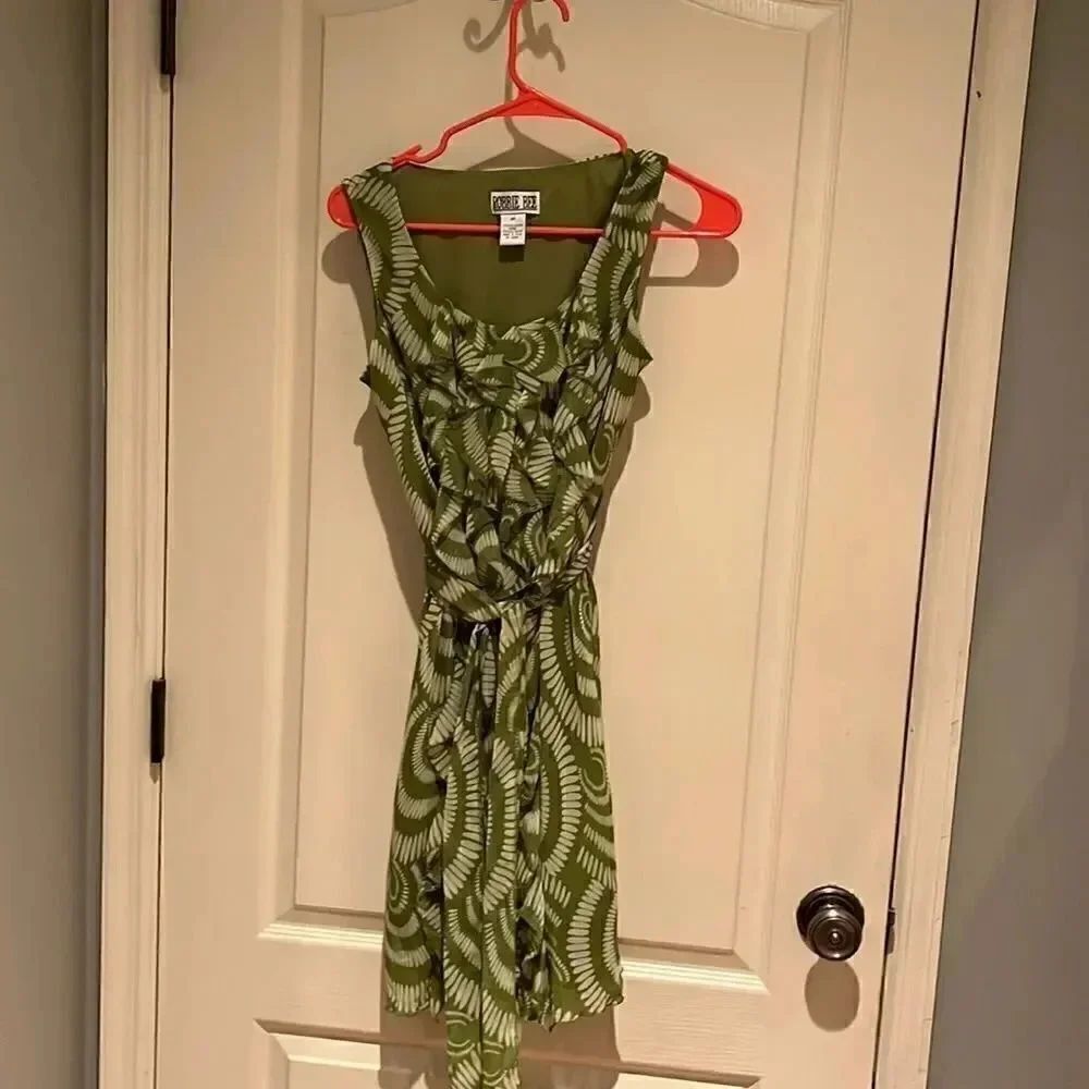 Robbie Bee petite tie waist dress 4P